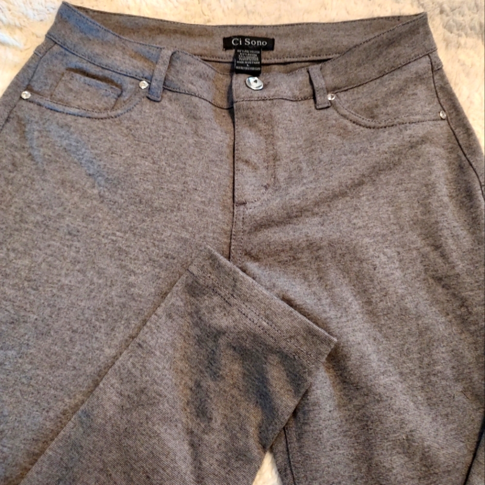 Ci sono grey pants